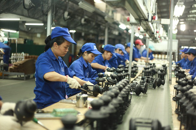 Covid-19 cướp đi cơ hội việc làm của 1,6 triệu người - Hình 2 Covid-19 cuop di co hoi viec lam cua 1,6 trieu nguoi-Hinh-2