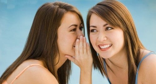 Phụ nữ có 4 nét tướng này thường thích tạo thị phi, đưa chuyện Phu nu co 4 net tuong nay thuong thich tao thi phi, dua chuyen