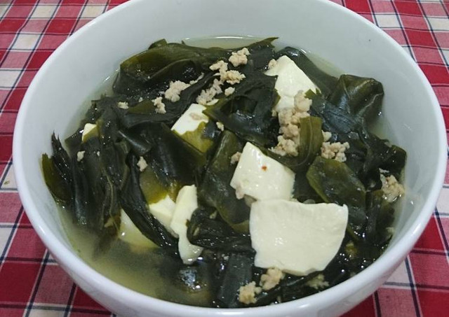 5 món canh giúp giải độc, loại bỏ sạch cặn bã trong máu 5 mon canh giup giai doc, loai bo sach can ba trong mau