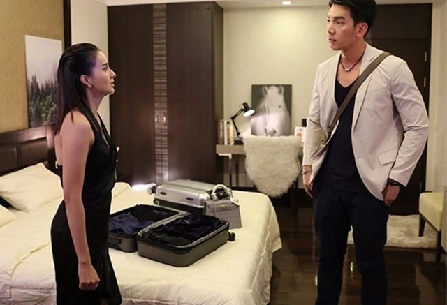 Chồng cay cú nói với bạn: "Có tiền tao đuổi nó đi ngay" - Hình 2 Chong cay cu noi voi ban: