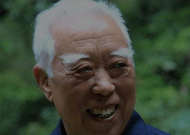 Nhìn lông mày đoán tất tật thể trạng một người sau tuổi trung niên - Hình 5 Nhin long may doan tat tat the trang mot nguoi sau tuoi trung nien-Hinh-5