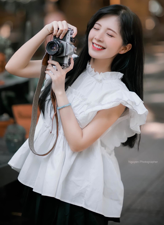 Hot girl Ngọc Huyền chia sẻ gì về vai diễn trong "Gara Hạnh phúc"? - Hình 6 Hot girl Ngoc Huyen chia se gi ve vai dien trong