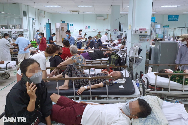 Vì sao nhiều nhân viên y tế rời bệnh viện công sang bệnh viện tư? - Hình 2 Vi sao nhieu nhan vien y te roi benh vien cong sang benh vien tu?-Hinh-2