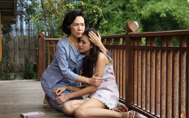 Nghe tin con gái có thai, chồng tôi giận dữ đòi từ mặt con Nghe tin con gai co thai, chong toi gian du doi tu mat con