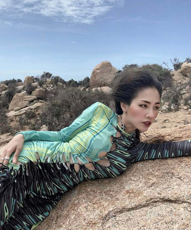 Tình cũ Đạt G diện đẹp mốt không phòng hộ đi biển - Hình 2 Tinh cu Dat G dien dep mot khong phong ho di bien-Hinh-2