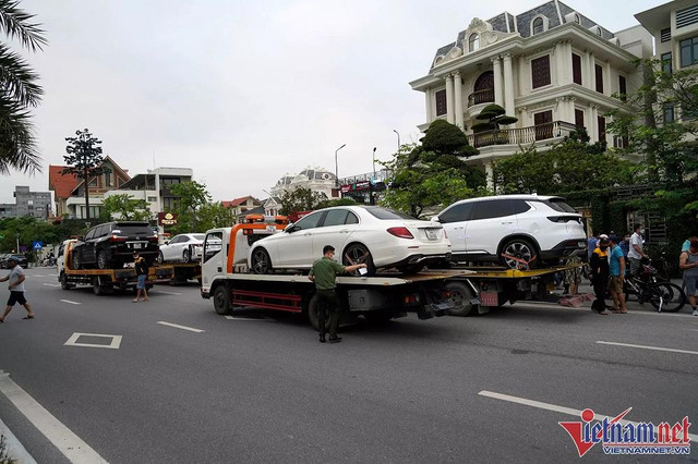Công ty đứng sau 3 xe sang trong nhà cựu Chủ tịch Hạ Long Cong ty dung sau 3 xe sang trong nha cuu Chu tich Ha Long