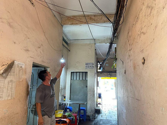 Dân bất an trong chung cư 'hết đát' - Hình 3 Dan bat an trong chung cu 'het dat'-Hinh-3