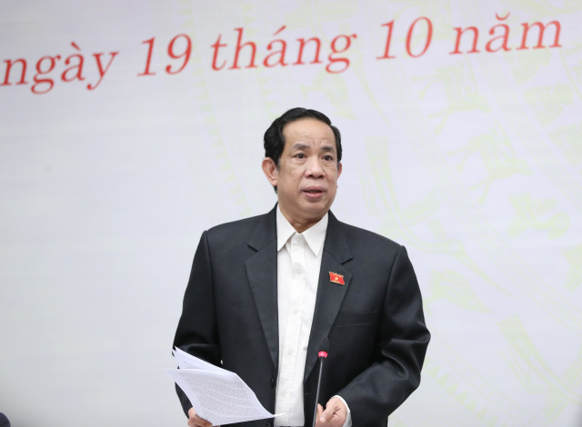 Địa phương ra nhiều văn bản chống dịch phải đính chính gây phản cảm Dia phuong ra nhieu van ban chong dich phai dinh chinh gay phan cam