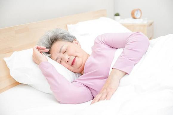 Bạn nên ngủ bao nhiêu giờ để phù hợp với độ tuổi của mình? - Hình 3 Ban nen ngu bao nhieu gio de phu hop voi do tuoi cua minh?-Hinh-3