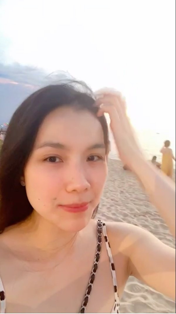 Hoa hậu Hoàn Vũ Thùy Lâm khiến fan xuýt xoa với mặt mộc - Hình 2 Hoa hau Hoan Vu Thuy Lam khien fan xuyt xoa voi mat moc-Hinh-2