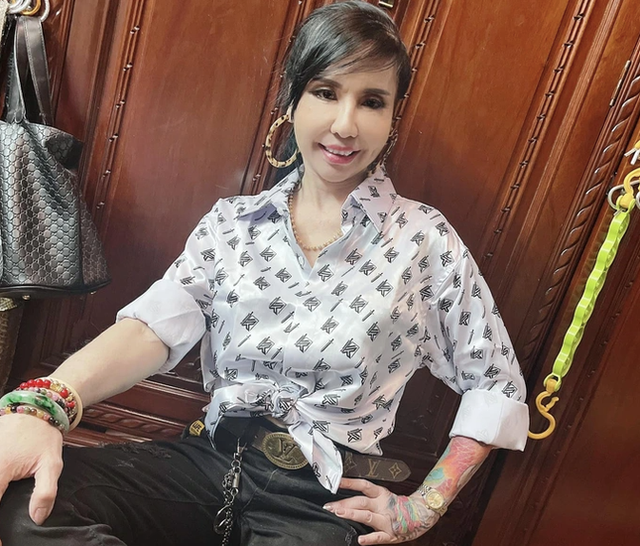 Chân dung 'chị đại' dân xã hội ở Hà Nội vừa bị bắt - Hình 2 Chan dung 'chi dai' dan xa hoi o Ha Noi vua bi bat-Hinh-2