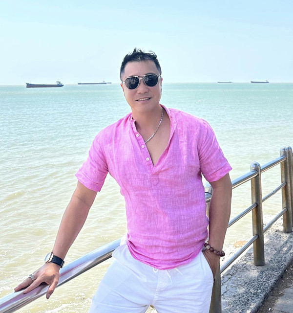 Tài tử điện ảnh thập niên 90 Lý Hùng từng 'phát tướng' không nhận ra - Hình 4 Tai tu dien anh thap nien 90 Ly Hung tung 'phat tuong' khong nhan ra-Hinh-4
