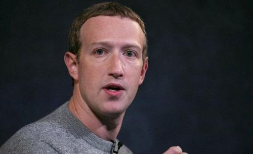 Ông chủ Facebook rớt thảm trên bảng xếp hạng người giàu nhất thế giới Ong chu Facebook rot tham tren bang xep hang nguoi giau nhat the gioi