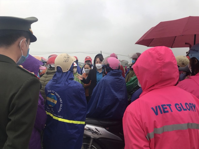 Công đoàn vào cuộc, doanh nghiệp tăng lương cho 5.000 công nhân - Hình 2 Cong doan vao cuoc, doanh nghiep tang luong cho 5.000 cong nhan-Hinh-2