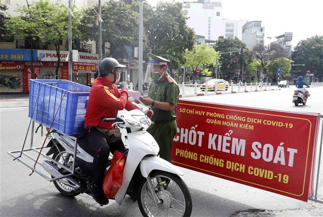 Covid-19 ở Việt Nam sáng 22/8: Bình Dương 'khóa chặt' 11 phường Covid-19 o Viet Nam sang 22/8: Binh Duong 'khoa chat' 11 phuong