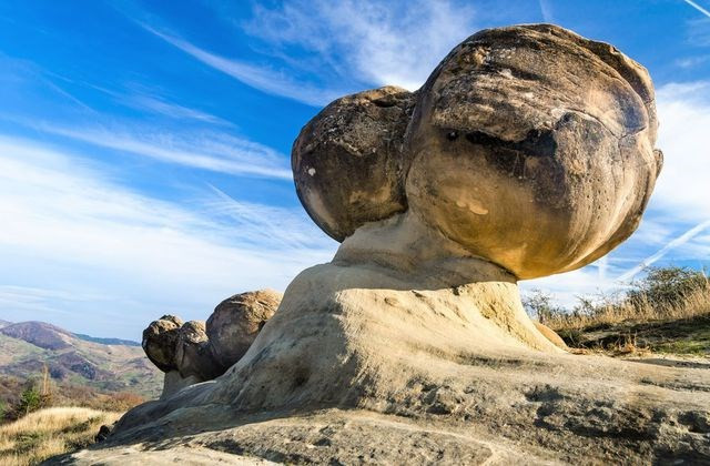 Bí ẩn những hòn đá 'sống': Tự lớn lên, sinh sôi và di chuyển - Hình 4 Bi an nhung hon da 'song': Tu lon len, sinh soi va di chuyen-Hinh-4
