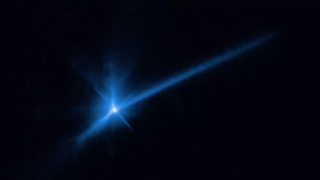 Công bố thước phim cảnh tàu vũ trụ NASA đâm vào tiểu hành tinh Cong bo thuoc phim canh tau vu tru NASA dam vao tieu hanh tinh