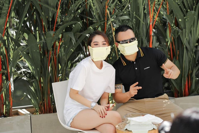 Bên Ngọc Trinh, Vũ khắc Tiệp lộ chi tiết "công chúa bong bóng" - Hình 2 Ben Ngoc Trinh, Vu khac Tiep lo chi tiet