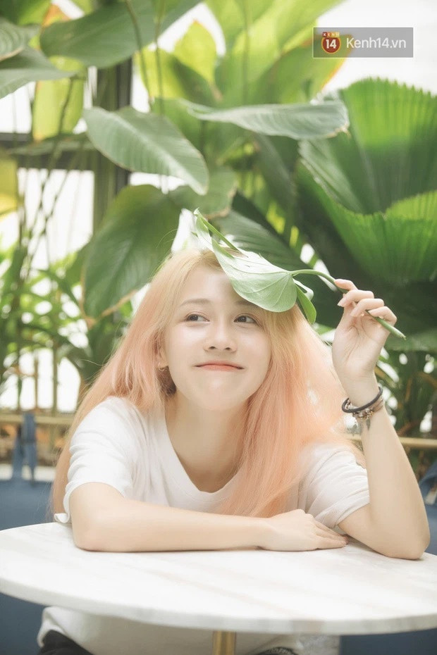 Soi học vấn của những nữ YouTuber hot nhất Việt Nam Soi hoc van cua nhung nu YouTuber hot nhat Viet Nam