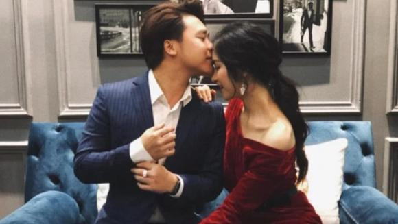 Hòa Minzy khoe nhan sắc mặn mà, chồng đại gia "dằn mặt" 1 câu - Hình 3 Hoa Minzy khoe nhan sac man ma, chong dai gia