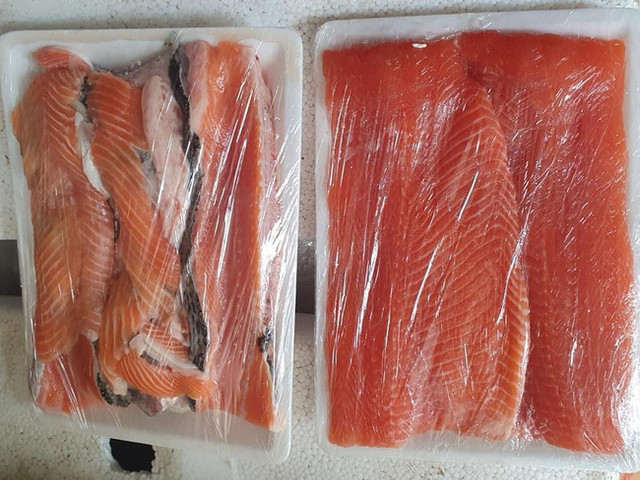 Cá hồi Sapa giảm xuyên đáy, chợ mạng giá chỉ 125 nghìn/kg - Hình 4 Ca hoi Sapa giam xuyen day, cho mang gia chi 125 nghin/kg-Hinh-4
