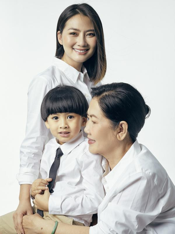 Người phụ nữ đặc biệt của Ngọc Lan: 36 năm làm mẹ đơn thân - Hình 8 Nguoi phu nu dac biet cua Ngoc Lan: 36 nam lam me don than-Hinh-8