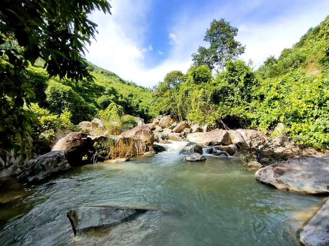 Khám phá thác Khe San - Hình 3 Kham pha thac Khe San-Hinh-3