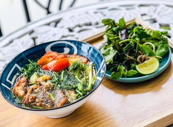 Nấu canh chua cá nên cho nước lạnh hay nước nóng? - Hình 5 Nau canh chua ca nen cho nuoc lanh hay nuoc nong?-Hinh-5