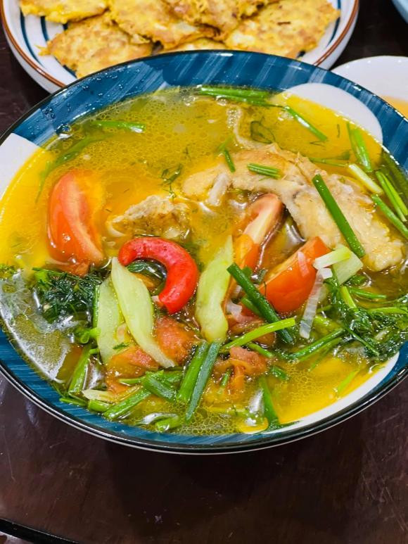 Nấu canh chua cá nên cho nước lạnh hay nước nóng? - Hình 3 Nau canh chua ca nen cho nuoc lanh hay nuoc nong?-Hinh-3