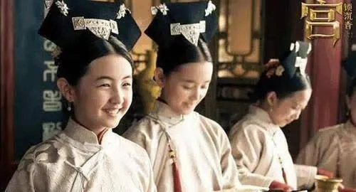 Cái khổ của cung nữ nhà Thanh: Đói đến mấy cũng không dám ăn no - Hình 3 Cai kho cua cung nu nha Thanh: Doi den may cung khong dam an no-Hinh-3