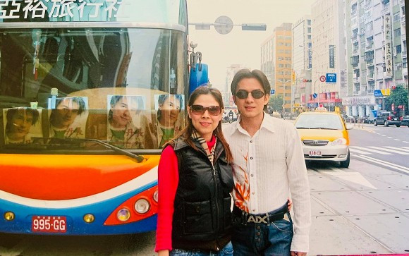 Thanh Thảo xin lỗi bà xã Đan Trường vì lý do đặc biệt - Hình 12 Thanh Thao xin loi ba xa Dan Truong vi ly do dac biet-Hinh-12
