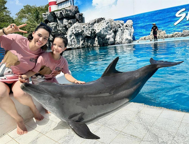 Trang Nhung tuổi 38: Chồng đạo diễn yêu chiều - Hình 7 Trang Nhung tuoi 38: Chong dao dien yeu chieu-Hinh-7