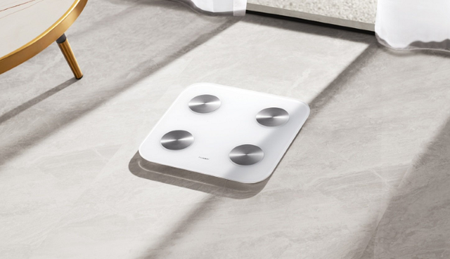 Huawei ra mắt cân điện tử Smart Body Fat Scale 3 - Hình 2 Huawei ra mat can dien tu Smart Body Fat Scale 3-Hinh-2