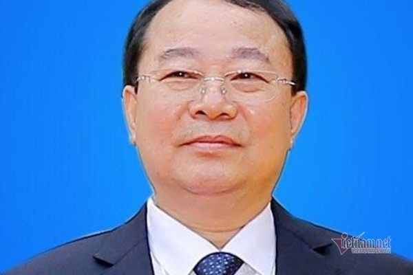 Bộ ba xộ khám: Phát 'dầu' Hải Phòng, Sơn 'sắt' xứ Thanh, Trịnh Sướng Sóc Trăng Bo ba xo kham: Phat 'dau' Hai Phong, Son 'sat' xu Thanh, Trinh Suong Soc Trang
