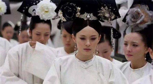 Tại sao khi an táng các phi tần xưa lại bị bịt hậu môn? - Hình 3 Tai sao khi an tang cac phi tan xua lai bi bit hau mon?-Hinh-3