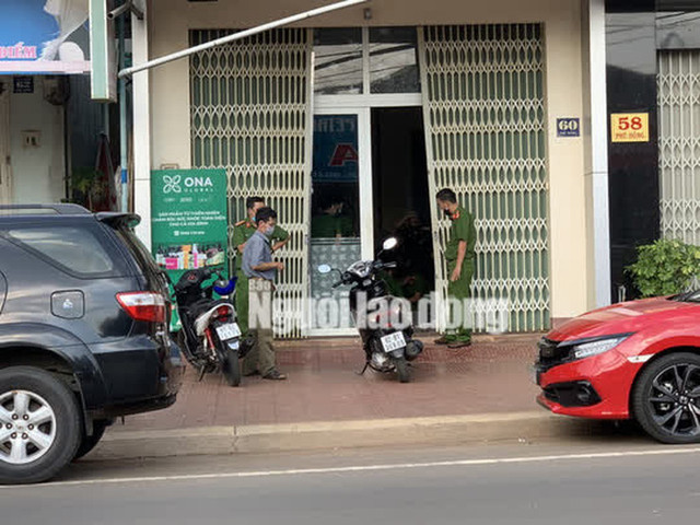 Nhân viên BIDV vỡ nợ 200 tỉ đồng: Bắt thêm nguyên cán bộ Ngân hàng Phát triển Việt Nam - Hình 2 Nhan vien BIDV vo no 200 ti dong: Bat them nguyen can bo Ngan hang Phat trien Viet Nam-Hinh-2