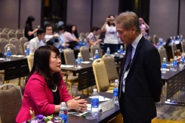 Khi doanh nghiệp 'thất thủ' trước thế trận của cổ đông lớn - Hình 2 Khi doanh nghiep 'that thu' truoc the tran cua co dong lon-Hinh-2