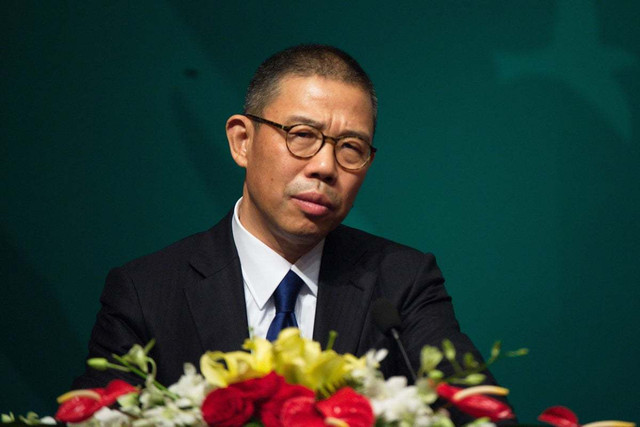 Điểm danh 3 tỷ phú kiếm tiền nhiều nhất năm 2020 - Hình 3 Diem danh 3 ty phu kiem tien nhieu nhat nam 2020-Hinh-3