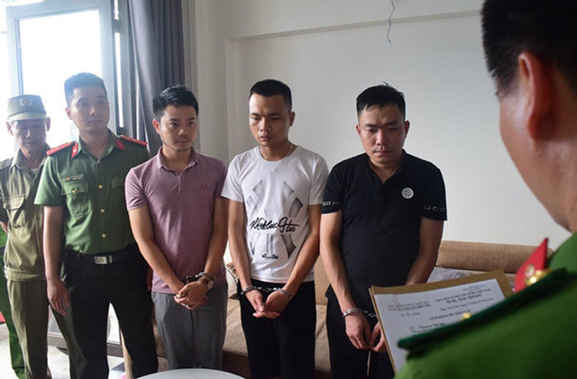Hơn 100 tỷ trong tài khoản bị khoắng sạch, nháy mắt mất gia tài Hon 100 ty trong tai khoan bi khoang sach, nhay mat mat gia tai