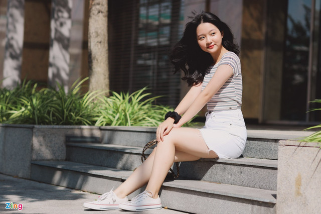 Ảnh đời thường của Lâm Thanh Mỹ ở tuổi 15 - Hình 7 Anh doi thuong cua Lam Thanh My o tuoi 15-Hinh-7