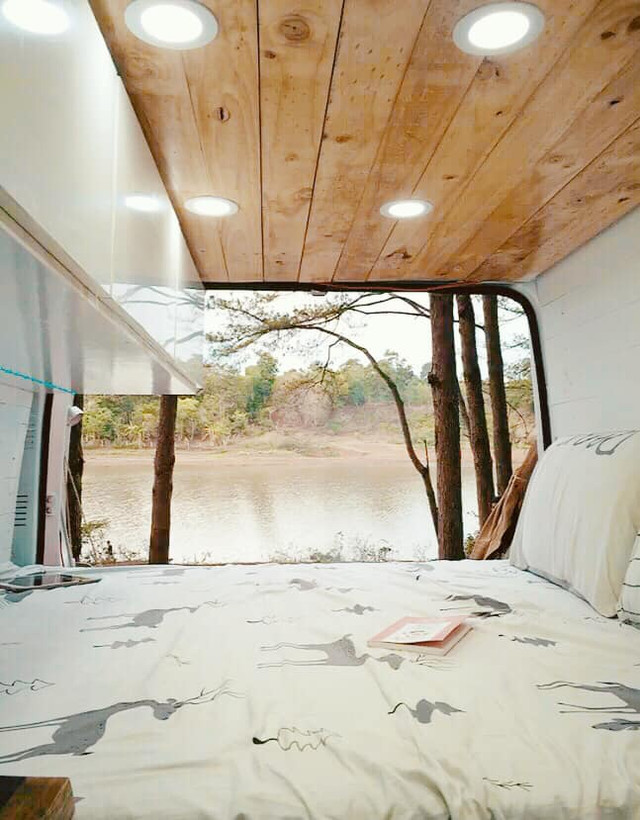 Chi 250 triệu đồng tự cải tạo ôtô cũ thành nhà di động - Hình 7 Chi 250 trieu dong tu cai tao oto cu thanh nha di dong-Hinh-7