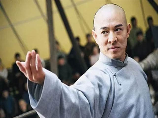 Vô ảnh cước và 9 tuyệt chiêu của Hoàng Phi Hồng - Hình 2 Vo anh cuoc va 9 tuyet chieu cua Hoang Phi Hong-Hinh-2