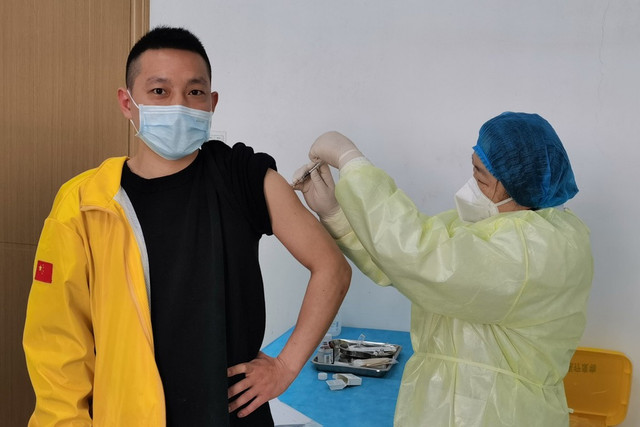 Cuộc đua vaccine ở Trung Quốc khó khăn vì thiếu bệnh nhân - Hình 2 Cuoc dua vaccine o Trung Quoc kho khan vi thieu benh nhan-Hinh-2