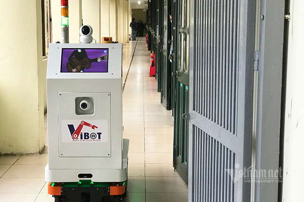 “Đội quân” robot Made in Vietnam tham gia chống dịch COVID-19 - Hình 4 “Doi quan” robot Made in Vietnam tham gia chong dich COVID-19-Hinh-4