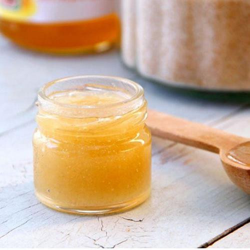 Tất tần tật công dụng làm đẹp của dầu dừa và tác hại nếu dùng sai - Hình 2 Tat tan tat cong dung lam dep cua dau dua va tac hai neu dung sai-Hinh-2