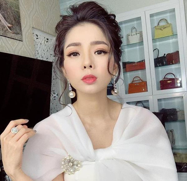 Lệ Quyên: Không có chuyện tôi phải đứng lại đánh ghen Le Quyen: Khong co chuyen toi phai dung lai danh ghen