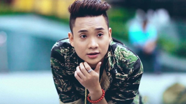 Hình ảnh thời mới vào nghề của dàn rapper Việt - Hình 9 Hinh anh thoi moi vao nghe cua dan rapper Viet-Hinh-9