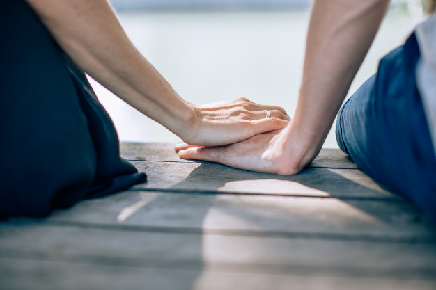 "Đánh ghen thời công nghệ": Ngoại tình - ai đúng ai sai? - Hình 2 Ảnh minh họa