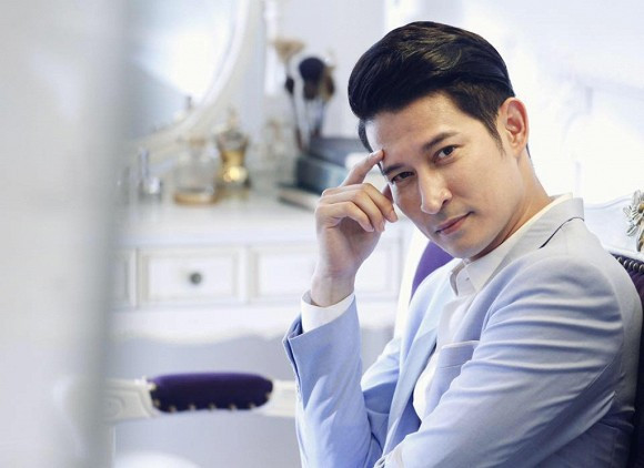 Huy Khánh dần thoát tai tiếng với cuộc sống hiện tại thế nào? - Hình 2 Huy Khanh dan thoat tai tieng voi cuoc song hien tai the nao?-Hinh-2
