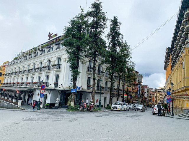 Nhà hàng, khách sạn thi nhau giảm giá vẫn 'ế chỏng chơ' tại Sapa - Hình 2 Nha hang, khach san thi nhau giam gia van 'e chong cho' tai Sapa-Hinh-2